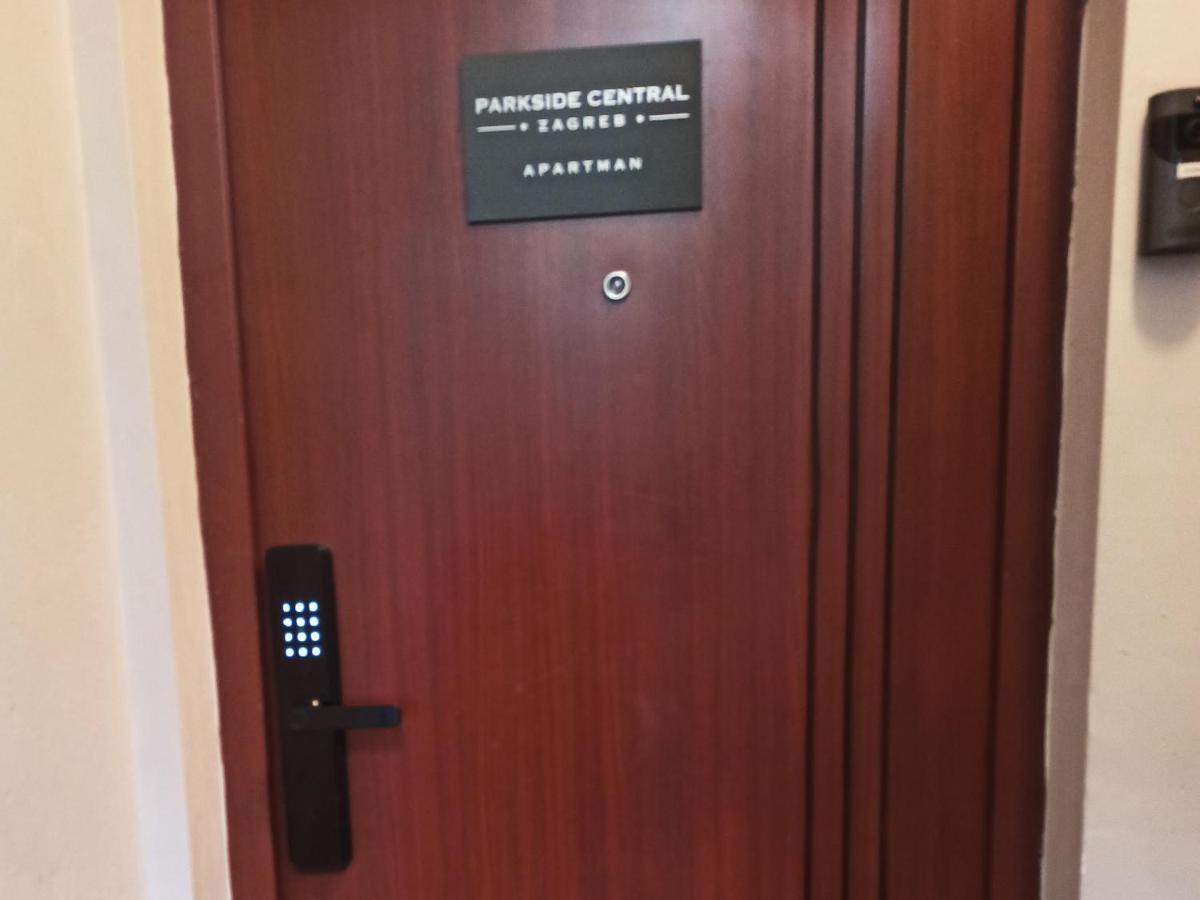 Apartman Parkside *